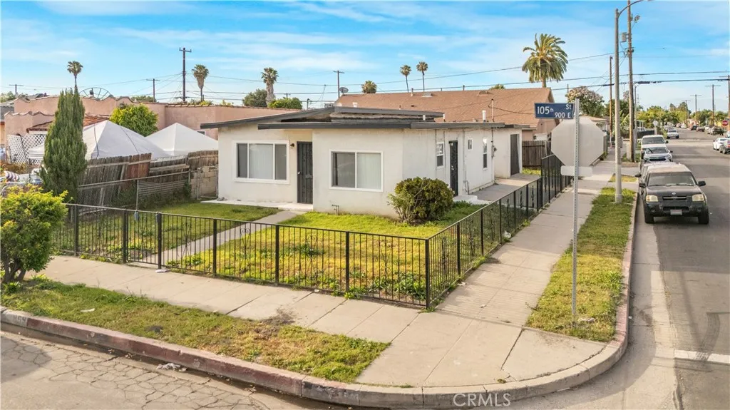 Additional image 21 of 959 E 105th St, Los Angeles, CA 90002