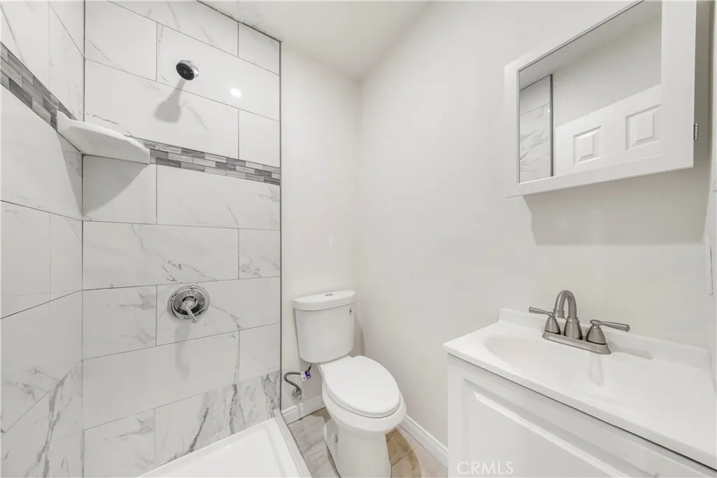 Additional image 14 of 959 E 105th St, Los Angeles, CA 90002