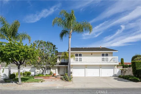 6 Monterey Circle, Corona Del Mar, CA MLS: OC25084582