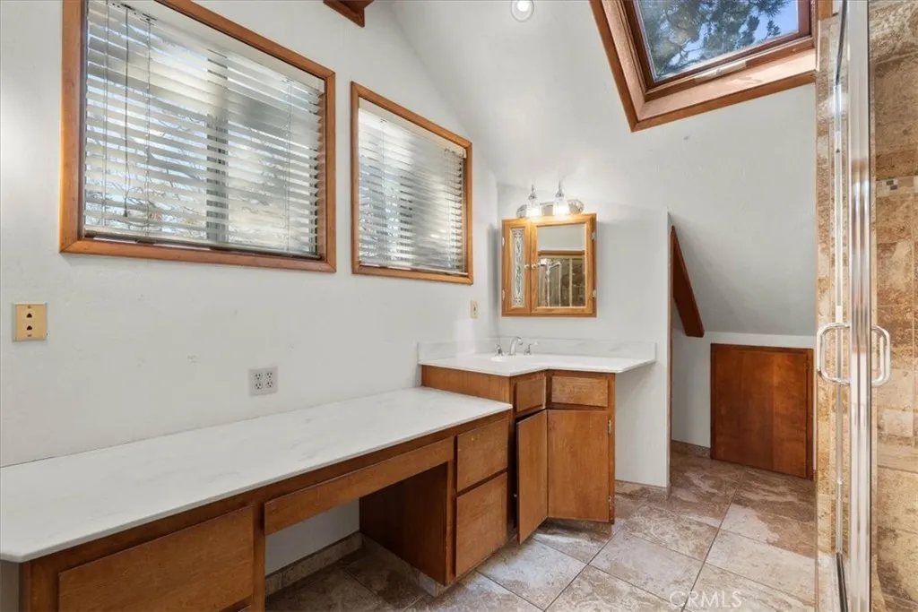Additional image 58 of 41490 Oak Street, Big Bear Lake, CA 92315