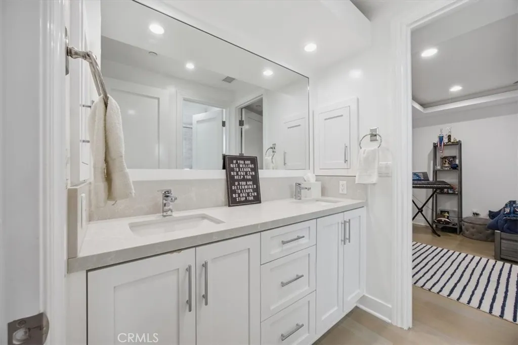 Additional image 113 of 826 18th Street, Hermosa Beach, CA 90254