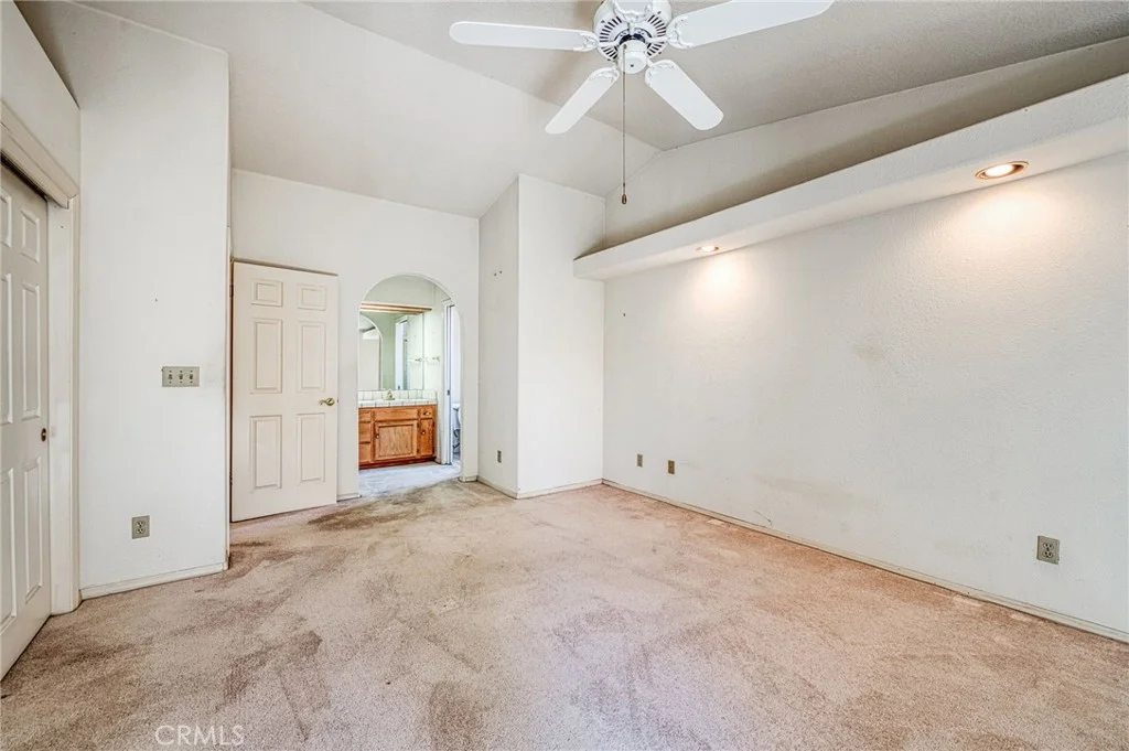 6706 N Chestnut Ave, Fresno, CA 93710