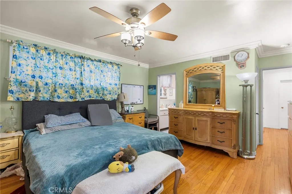 Additional image 9 of 9253 Hayvenhurst Avenue, North Hills, CA 91343