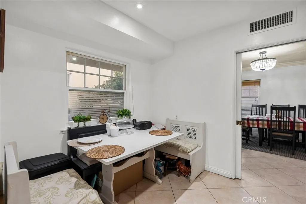 Additional image 13 of 9253 Hayvenhurst Avenue, North Hills, CA 91343