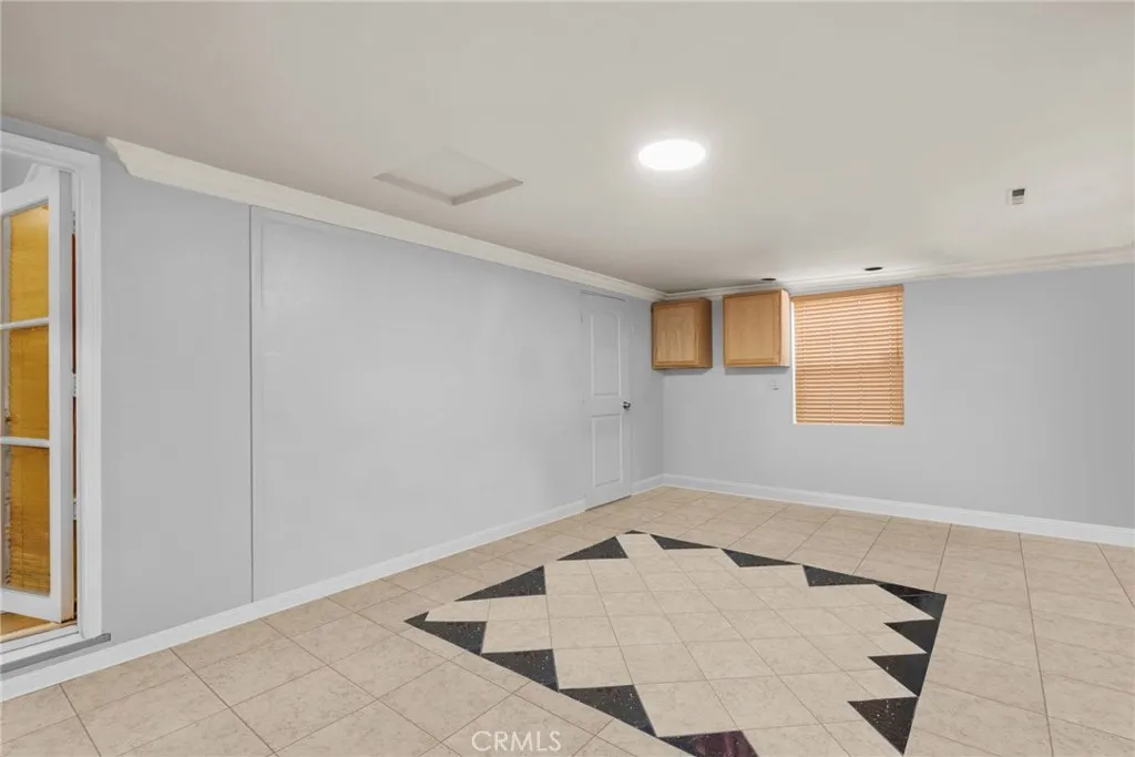 Additional image 18 of 9253 Hayvenhurst Avenue, North Hills, CA 91343