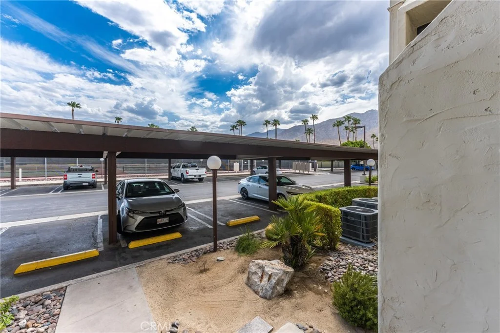 1655 E Palm Canyon Dr Unit 708, Palm Springs, CA 92264