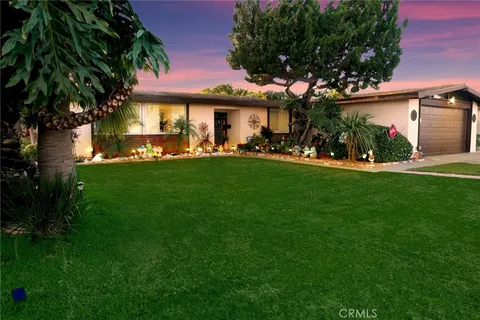 1641 Labrador Drive, Costa Mesa, CA 92626 - MLS#: OC25012426