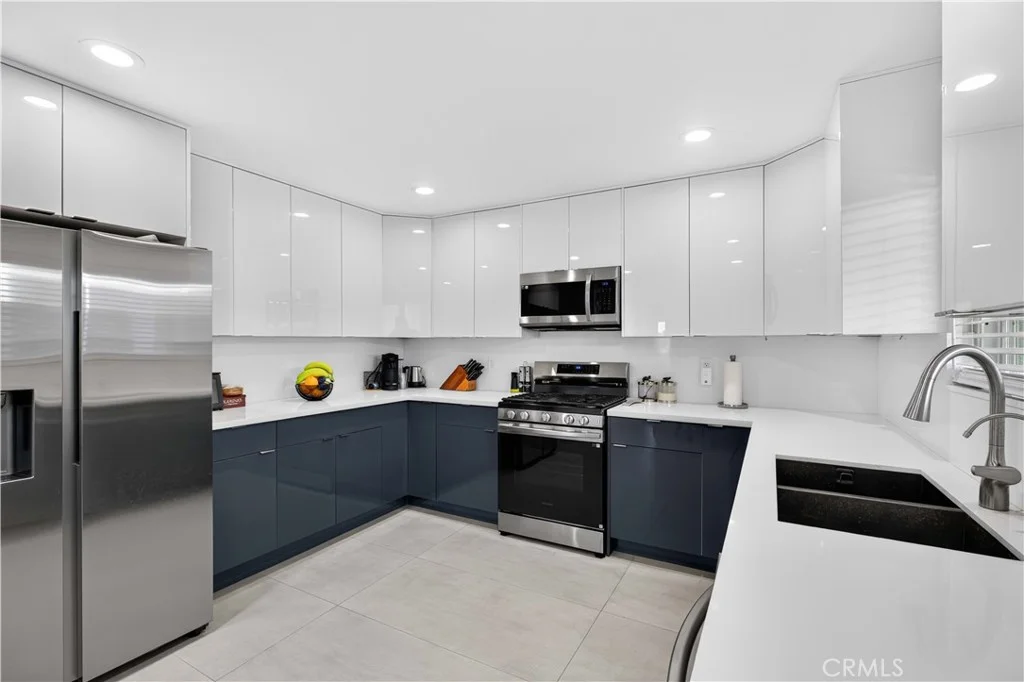 1344 5th St Unit 16, Glendale, CA 91201 photo 4
