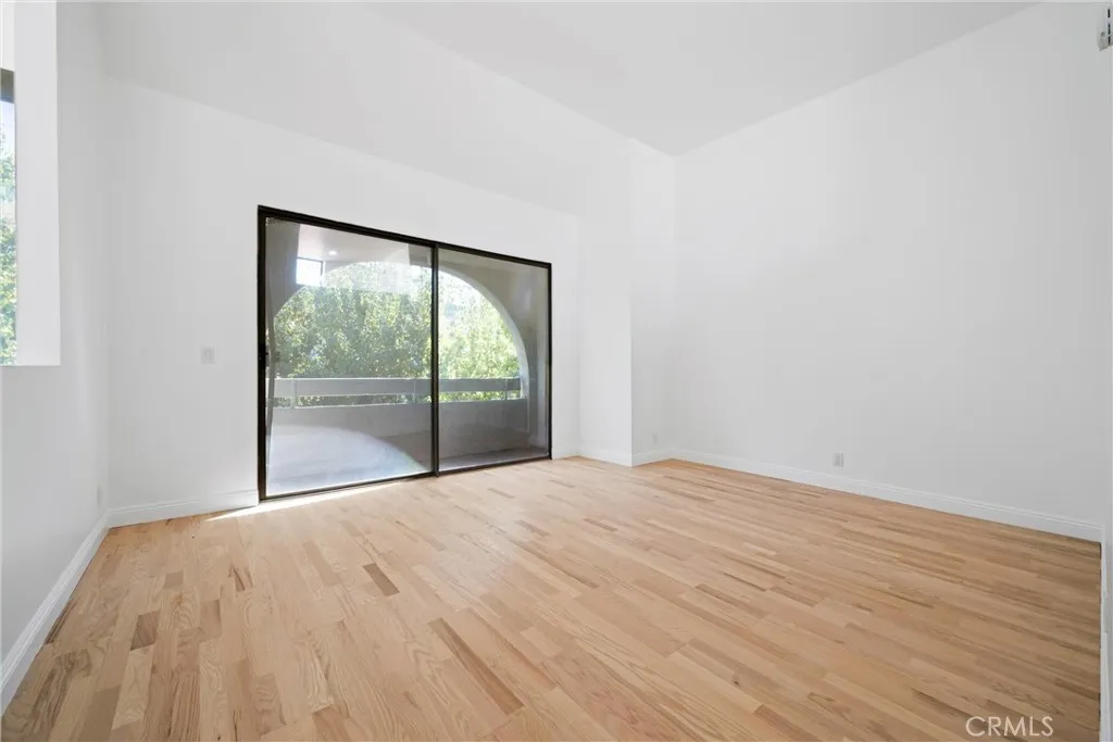Additional image 16 of 5335 White Oak Avenue Unit A, Encino, CA 91316