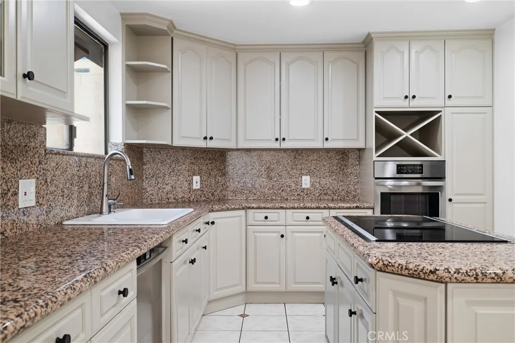 Additional image 9 of 5335 White Oak Avenue Unit A, Encino, CA 91316