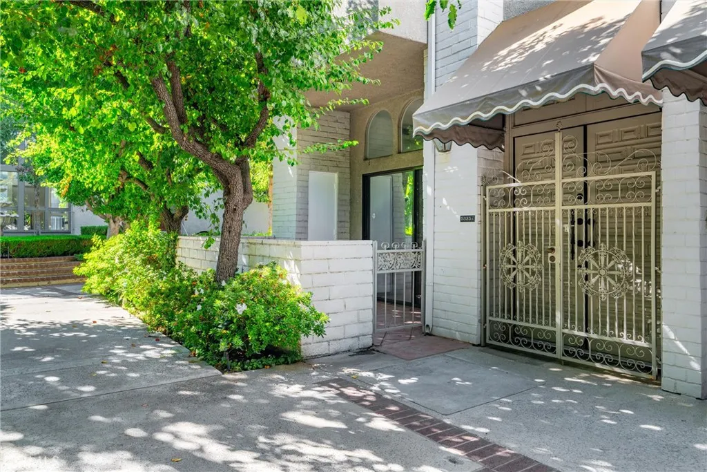 Additional image 3 of 5335 White Oak Avenue Unit A, Encino, CA 91316