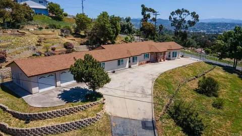11669 Valle Vista Rd, Lakeside, CA MLS: PTP2502850