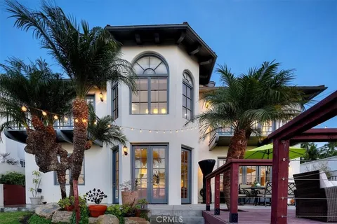 2121 Palos Verdes Drive W, Palos Verdes Estates, CA 90274 - MLS#: SB25020360