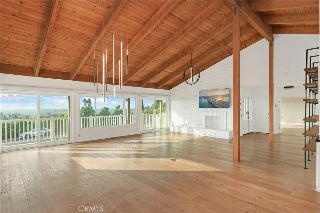 Additional image 2 of 18826 Winnwood Ln, Santa Ana, CA 92705