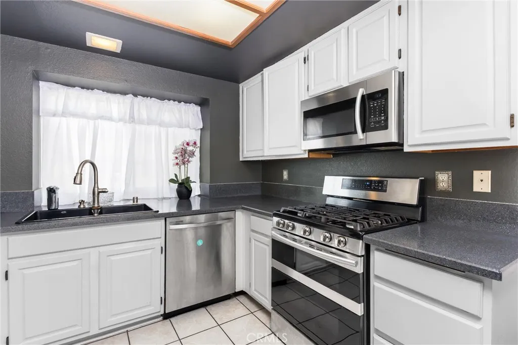 Additional image 36 of 29037 River Run Lane, Highland, CA 92346