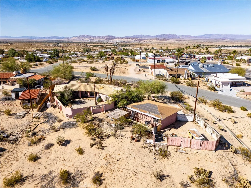 Additional image 32 of 73666 Desert Trail Dr, 29 Palms, CA 92277