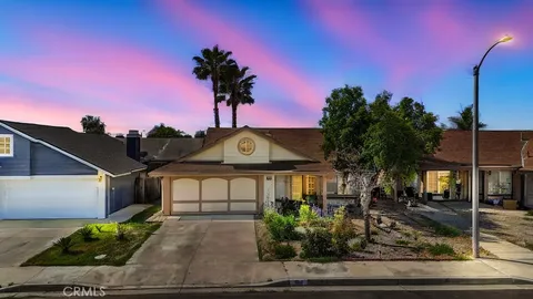 77 Bold Forbes Court, Perris, CA MLS: SW25107656