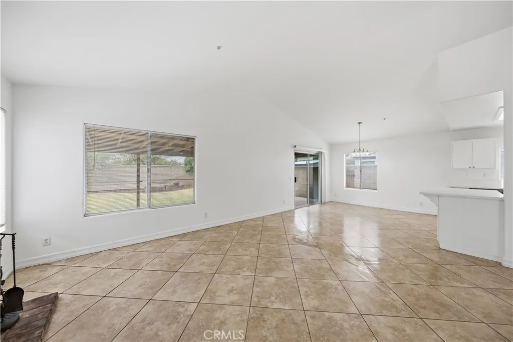 Additional image 49 of 14325 Chesebro Court, Fontana, CA 92335