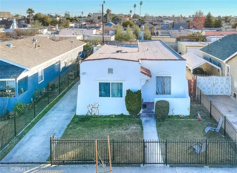 1926 W 65 th Place, Los Angeles, CA 90047 - MLS#: DW25069848