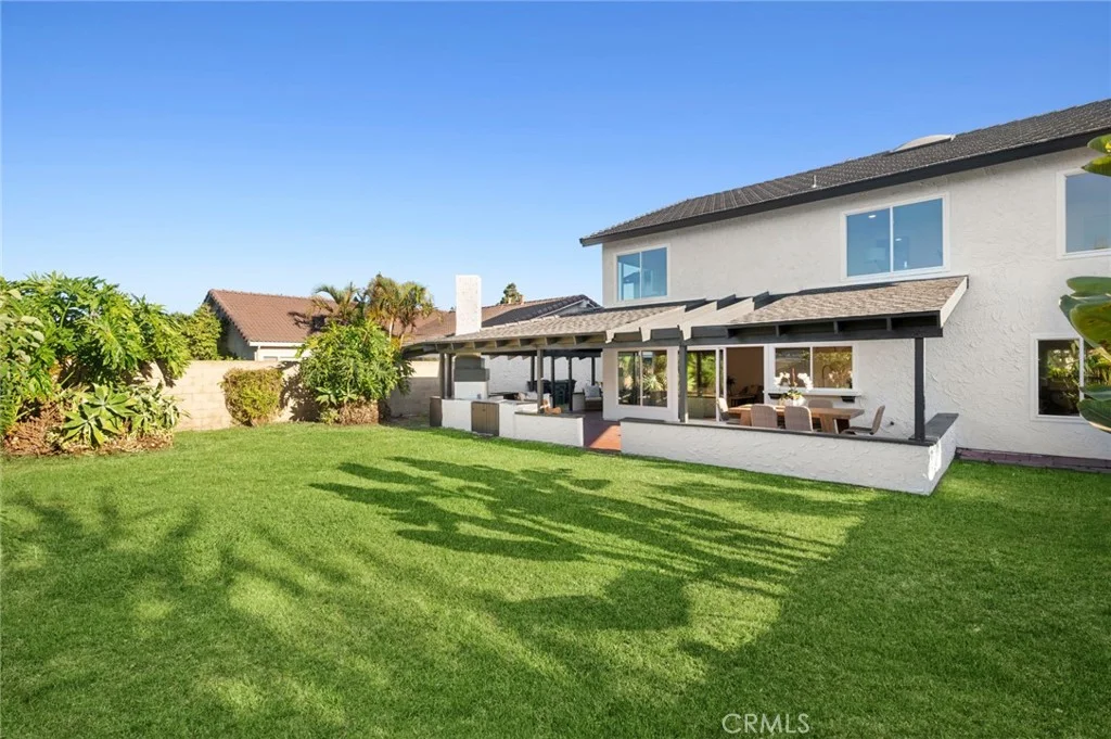 8715 Rogue River Avenue, Fountain Valley, CA 92708