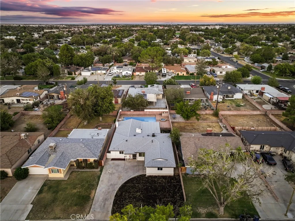 45020 Lorimer Ave, Lancaster, CA 93534