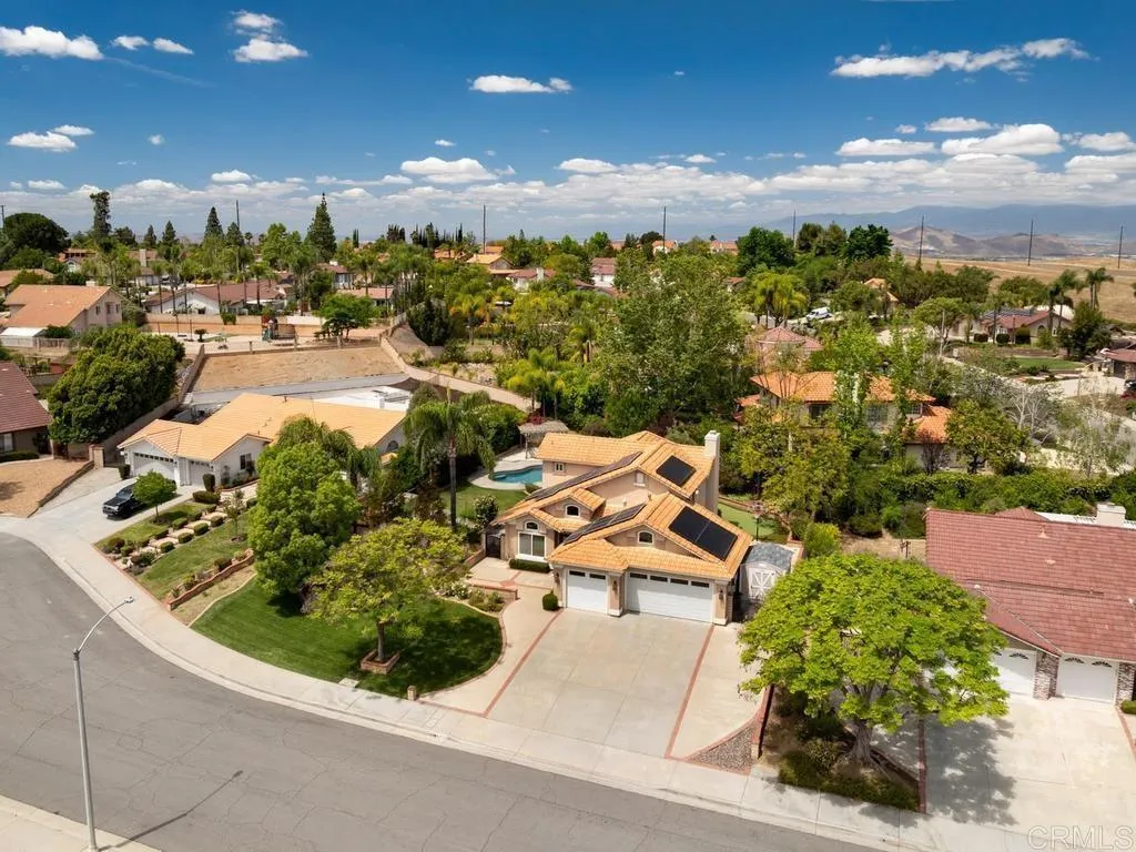 Additional image 108 of 677 Garwood Court, Riverside, CA 92506