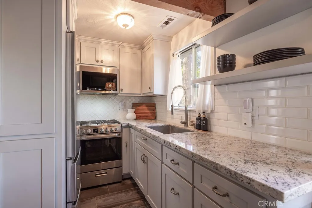 Additional image 6 of 712 Irving Way, Big Bear City, CA 92314