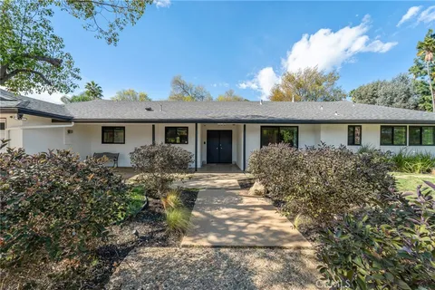 18881 Rosita Street, Tarzana, CA MLS: BB25054702