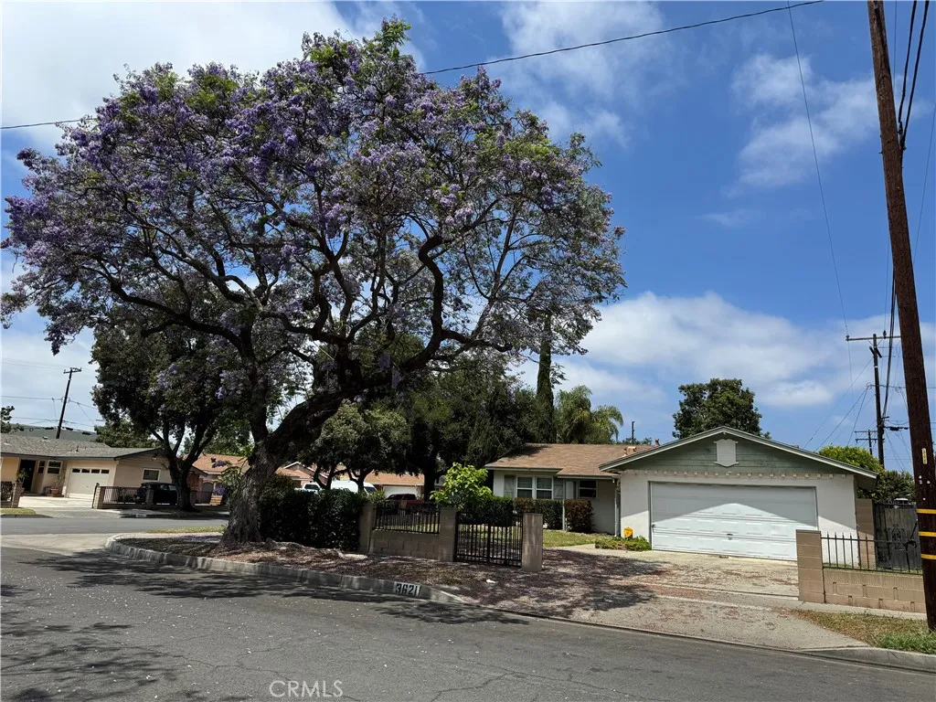 Additional image 3 of 3621 W Crystal Ln., Santa Ana, CA 92704