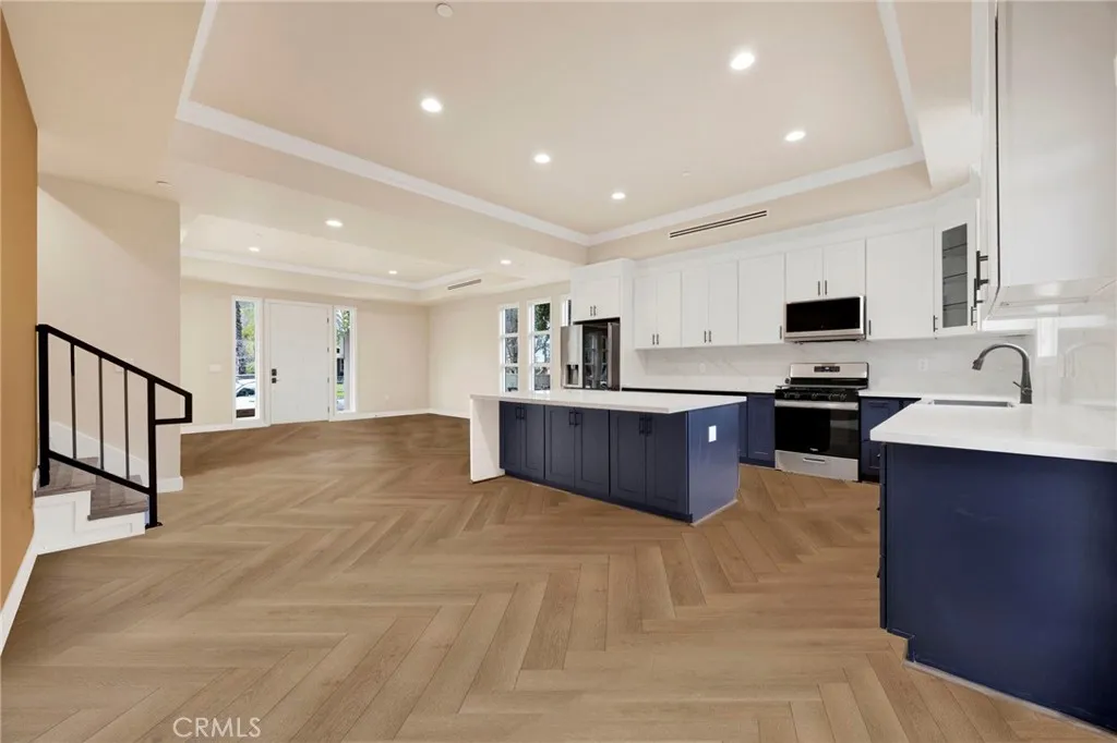 Additional image 7 of 74 S Oak Avenue, Pasadena, CA 91107