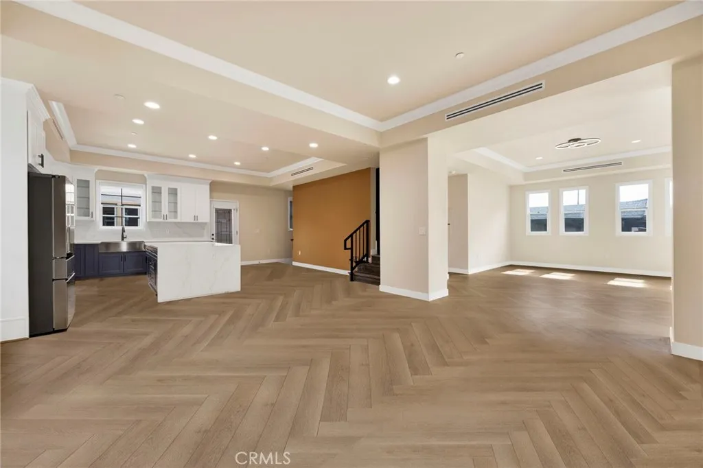 Additional image 4 of 74 S Oak Avenue, Pasadena, CA 91107