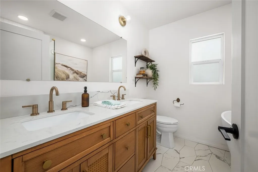 Additional image 96 of 6135 E 23rd Street, Long Beach, CA 90815