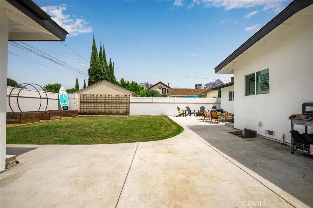 Additional image 121 of 6135 E 23rd Street, Long Beach, CA 90815