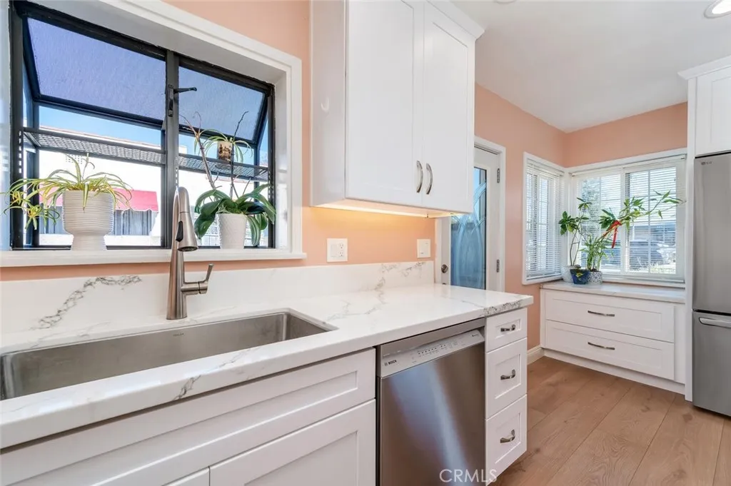 Additional image 7 of 246 S Bush St, Orange, CA 92868