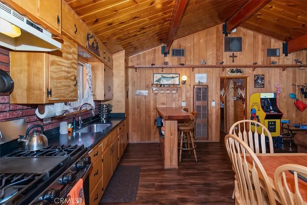 Additional image 44 of 42697 Cougar Rd, Big Bear Lake, CA 92315