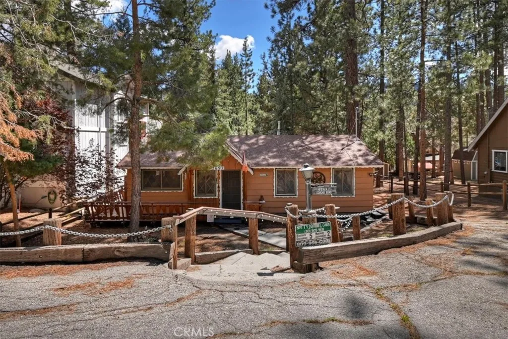 Additional image 8 of 42697 Cougar Rd, Big Bear Lake, CA 92315