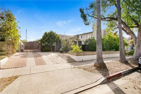 1232 E Harvard Street, Glendale, CA 91205 - MLS#: SR25059159