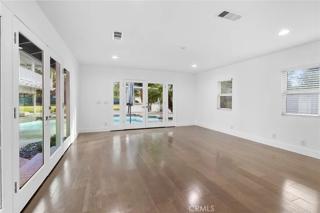Additional image 99 of 22904 Calvert Street, Woodland Hills, CA 91367