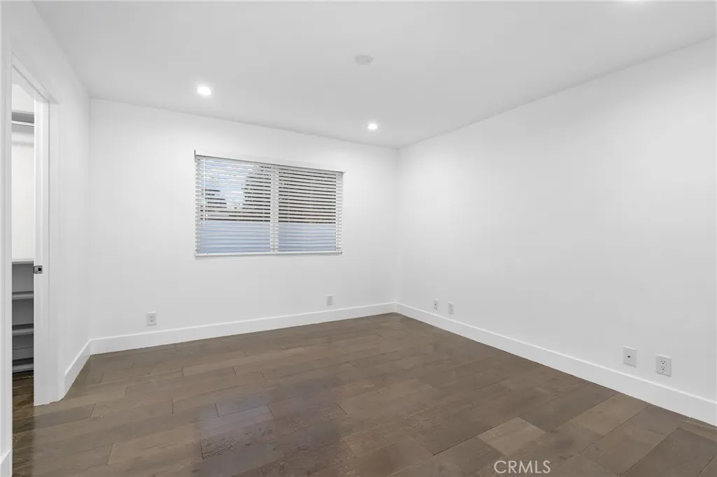 Additional image 107 of 22904 Calvert Street, Woodland Hills, CA 91367