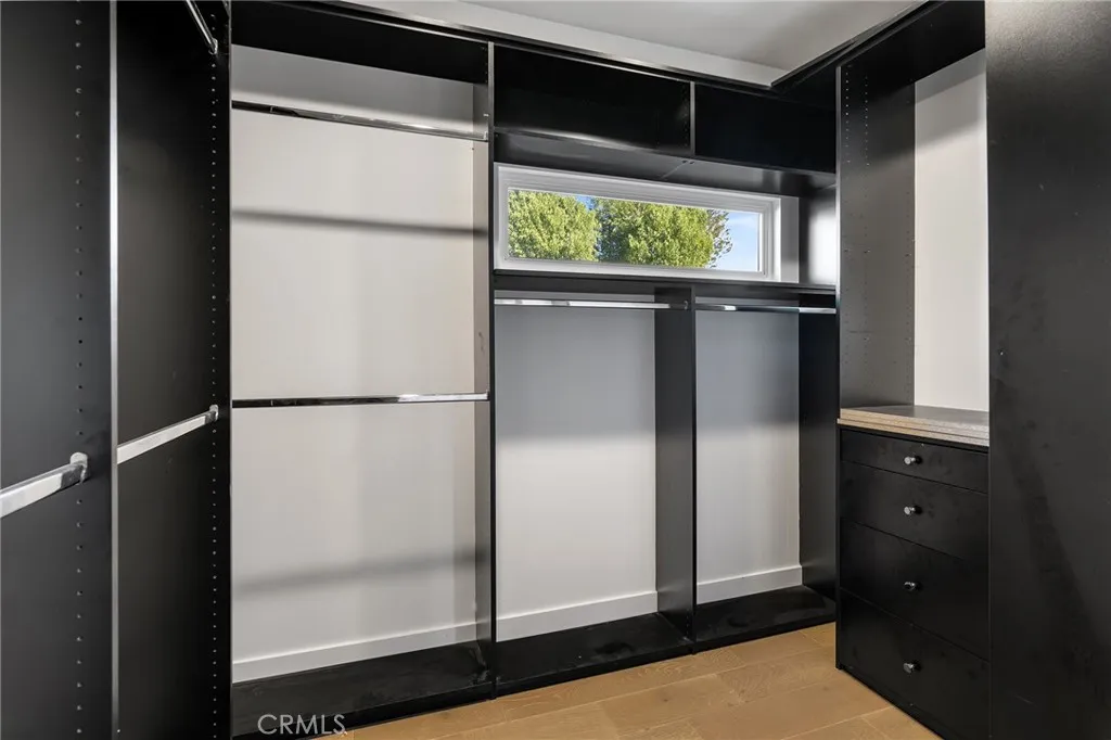 Additional image 91 of 22904 Calvert Street, Woodland Hills, CA 91367