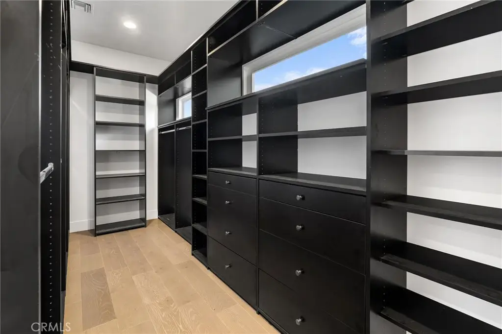 Additional image 90 of 22904 Calvert Street, Woodland Hills, CA 91367