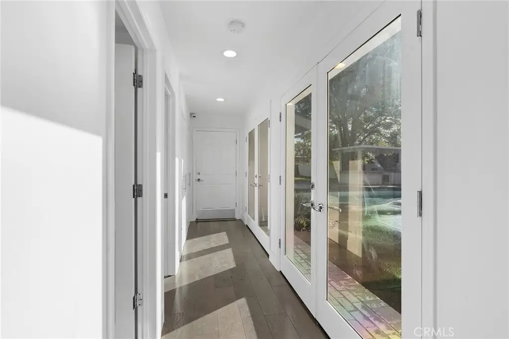Additional image 106 of 22904 Calvert Street, Woodland Hills, CA 91367