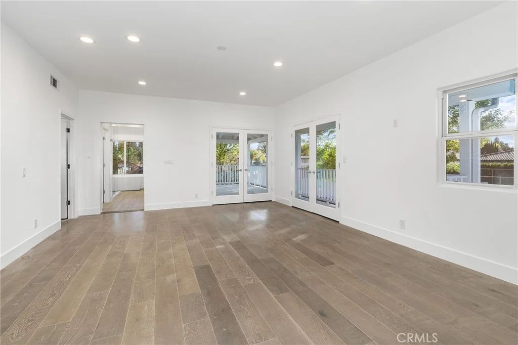 Additional image 89 of 22904 Calvert Street, Woodland Hills, CA 91367