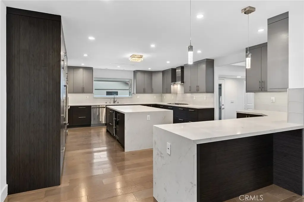 Additional image 85 of 22904 Calvert Street, Woodland Hills, CA 91367