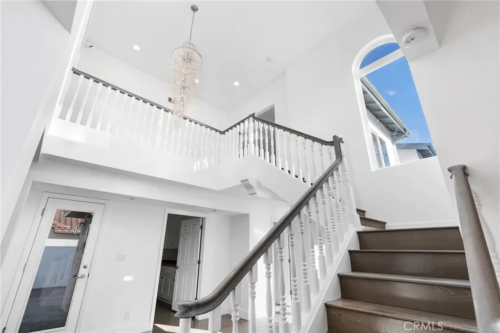 Additional image 87 of 22904 Calvert Street, Woodland Hills, CA 91367