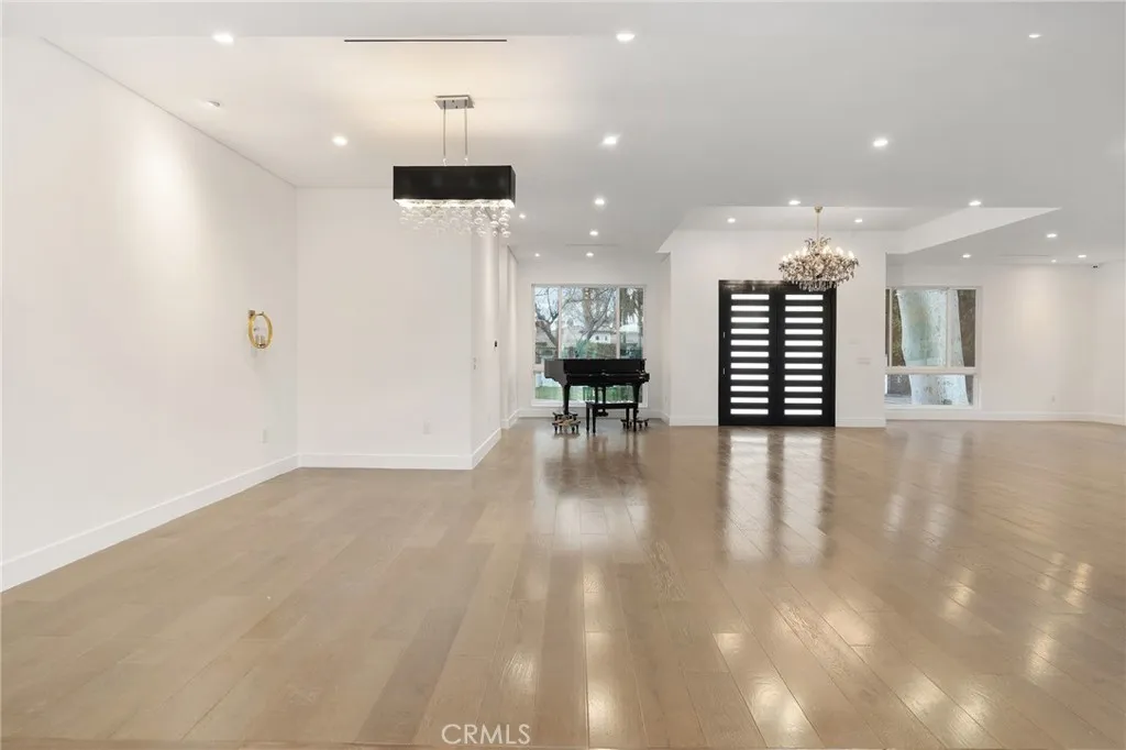 Additional image 77 of 22904 Calvert Street, Woodland Hills, CA 91367