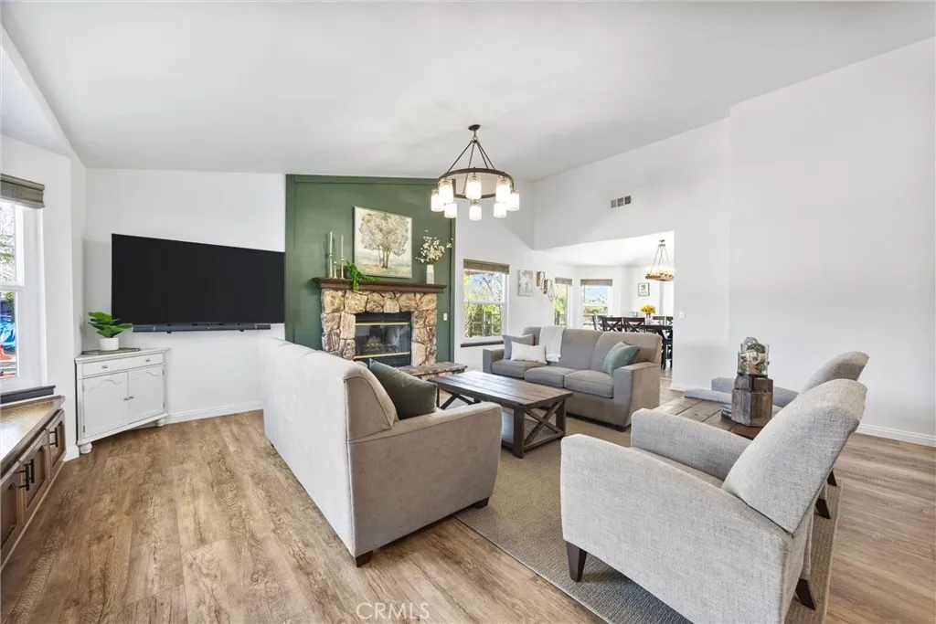 Additional image 7 of 20005 Bald Mountain Dr, Tehachapi, CA 93561