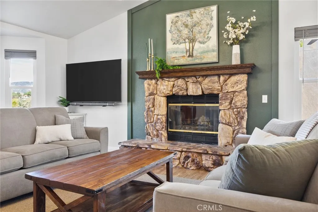 Additional image 11 of 20005 Bald Mountain Dr, Tehachapi, CA 93561