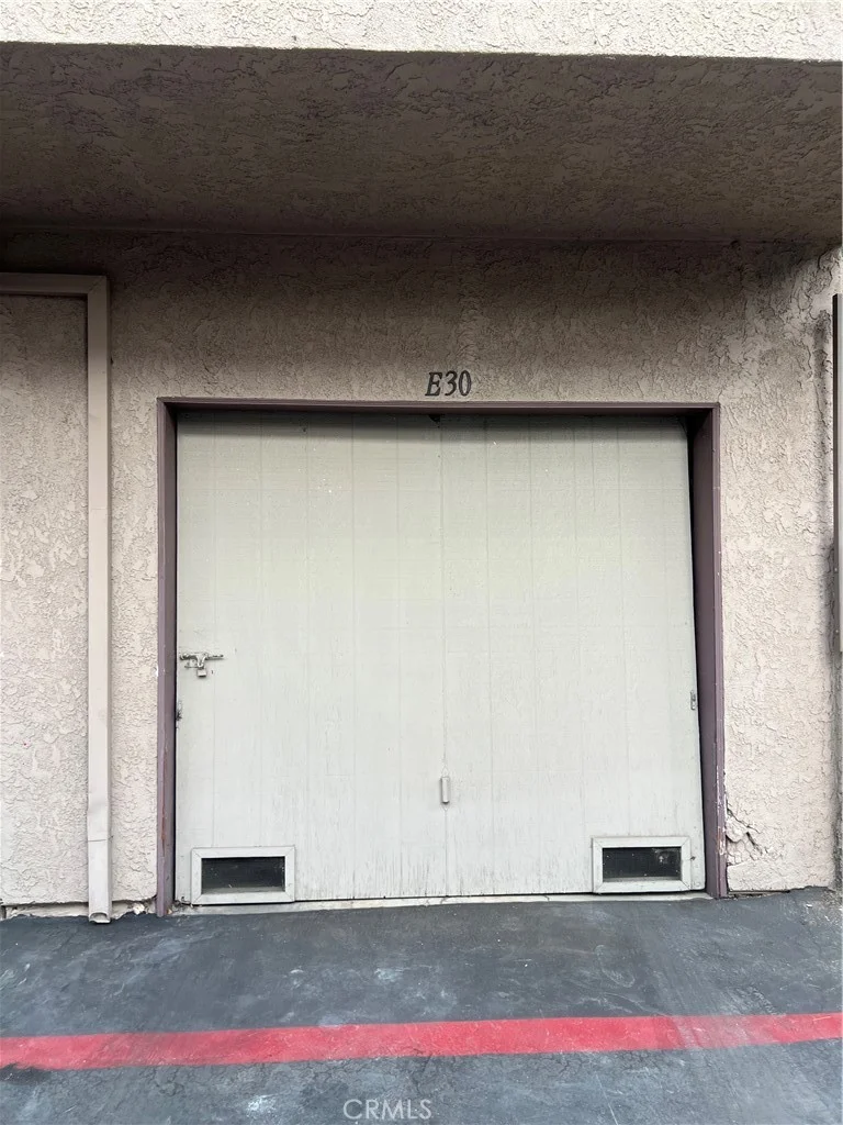 5484 Dobbs Street Unit 130, Los Angeles, CA 90032