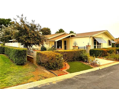 Property image for 10961 Desert Lawn Drive Unit 86, Calimesa, CA 92320